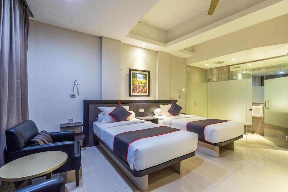 Sun Boutique Hotel Кута Экстерьер фото