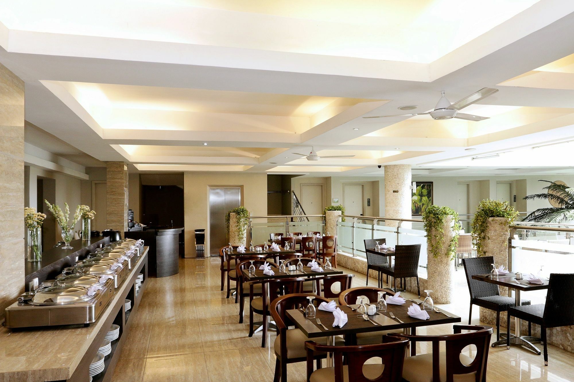 Sun Boutique Hotel Кута Экстерьер фото